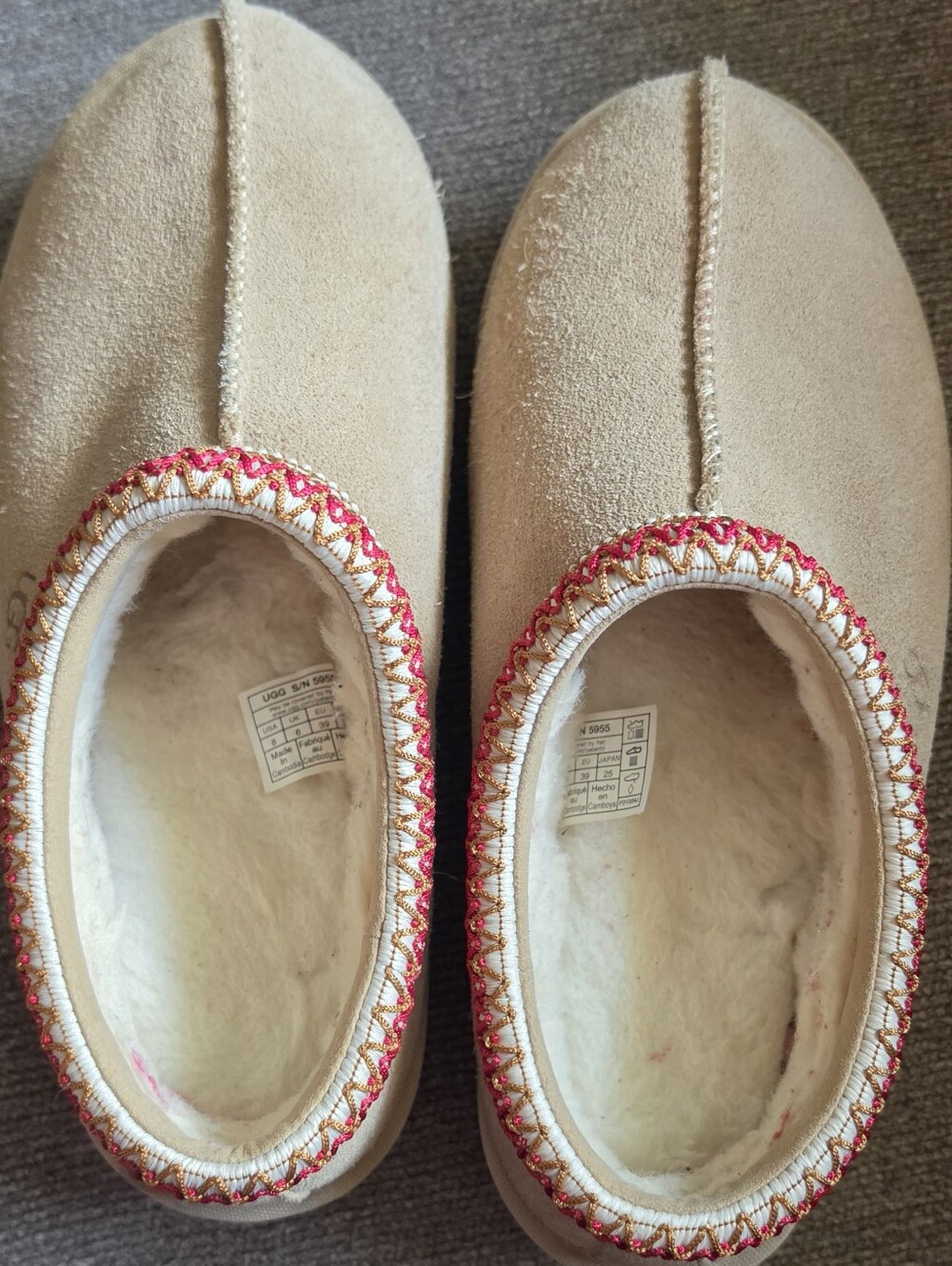 UGG Women's Cream Slip-On Suede Slippers Size 8